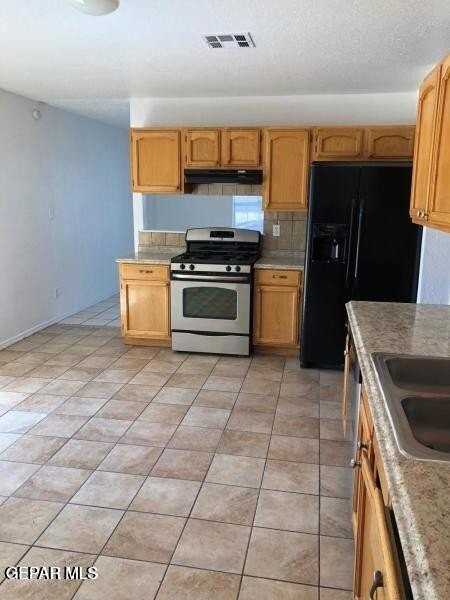 1804 Joan Francis Dr - Photo 3 of 16