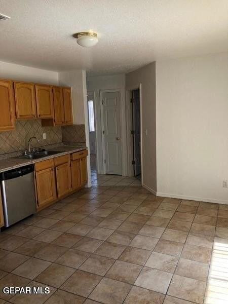 1804 Joan Francis Dr - Photo 4 of 16