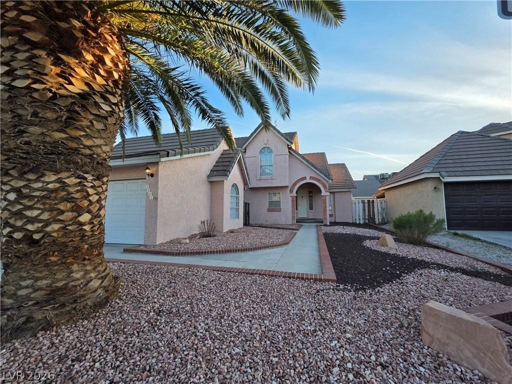 6561 Avon Ct - Photo 5 of 50