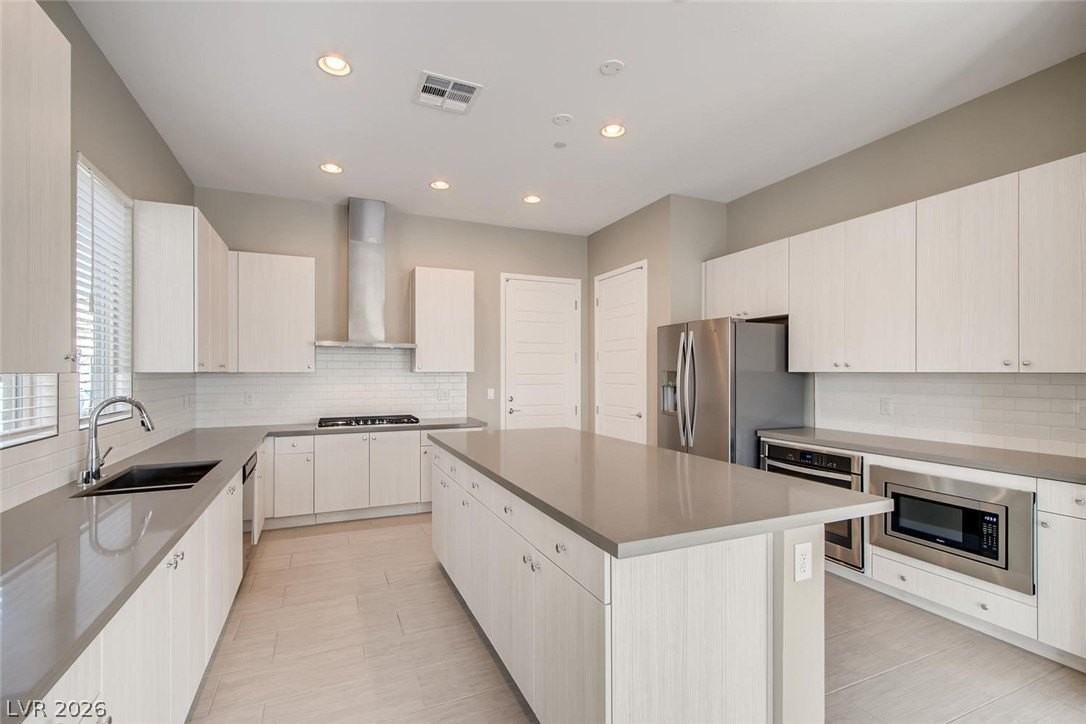 11285 Essence Point Ave #103 - Photo 5 of 11