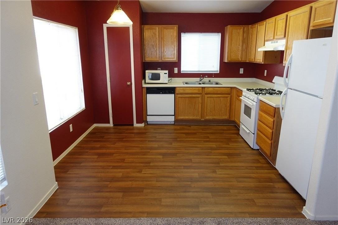 6409 Stone Dry Ave #101 - Photo 5 of 24