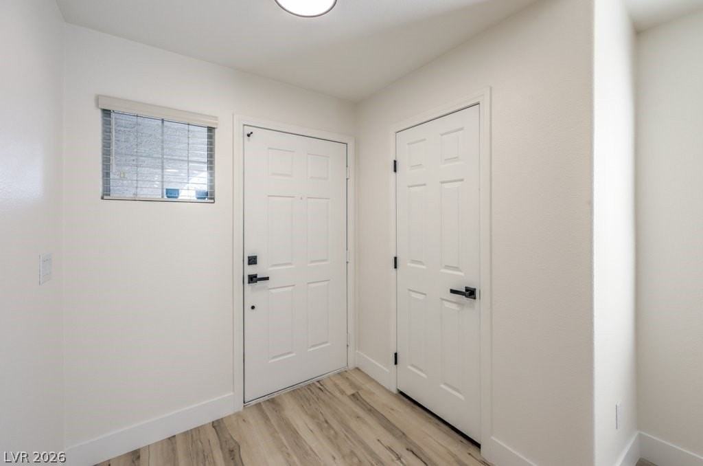 3227 Velvet Rose St - Photo 3 of 29