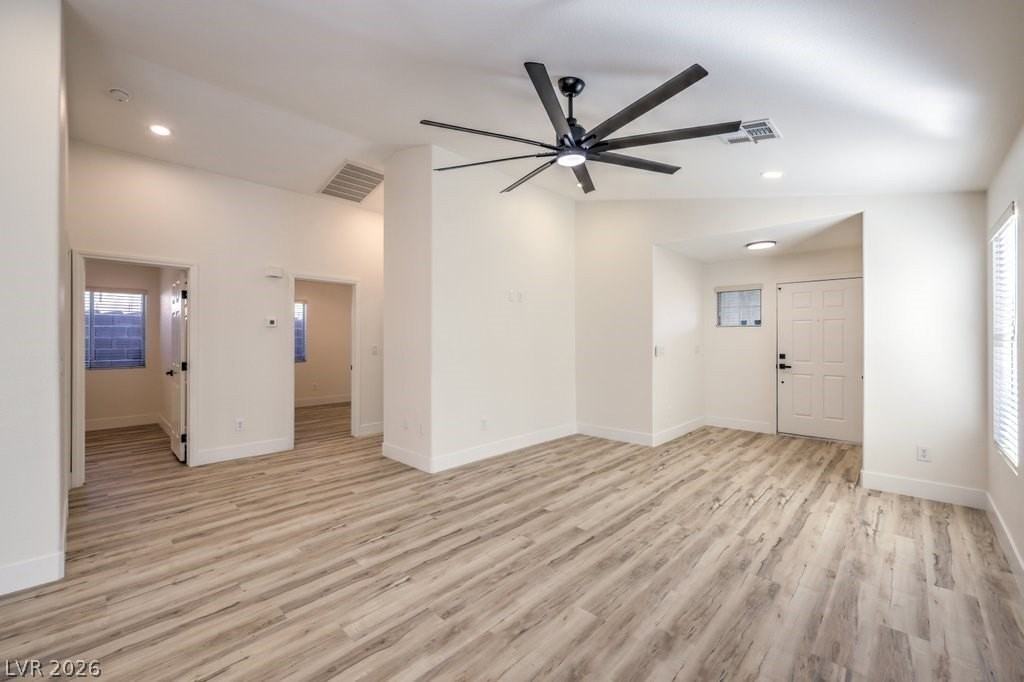 3227 Velvet Rose St - Photo 5 of 29