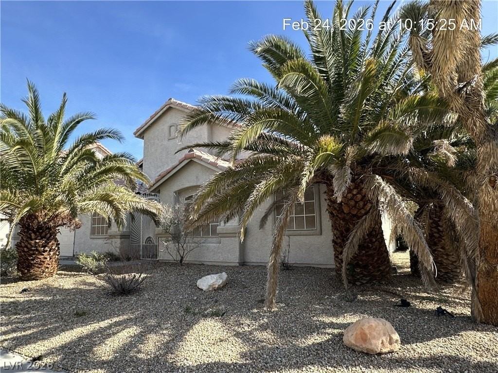 7442 Kings Wharf Ln - Photo 6 of 50