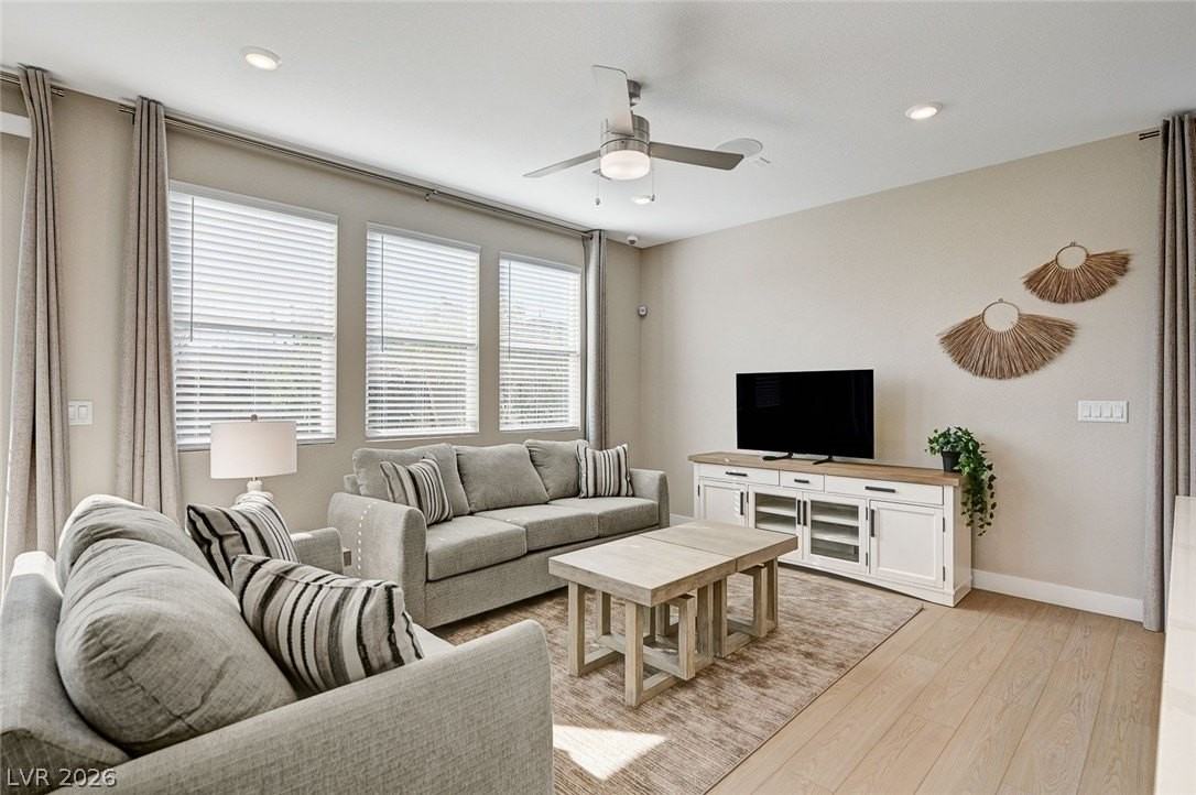 10029 Luna River Ave - Photo 2 of 29