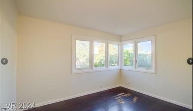 540 Date St - Photo 5 of 7