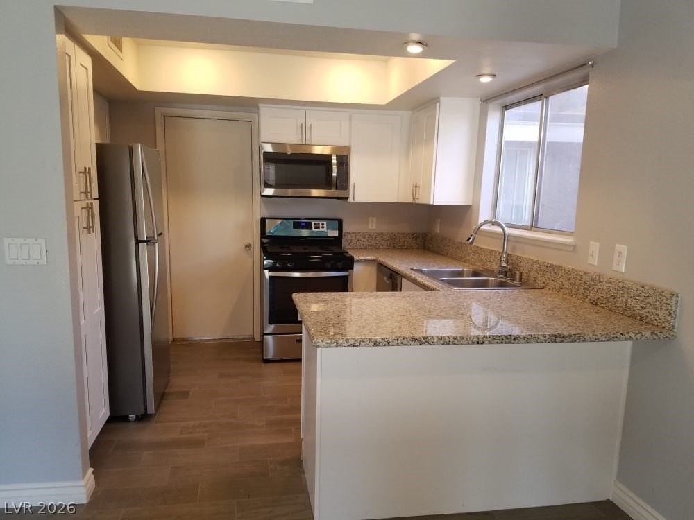 7147 Abbeyville Dr - Photo 6 of 23