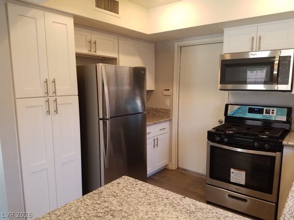 7147 Abbeyville Dr - Photo 7 of 23