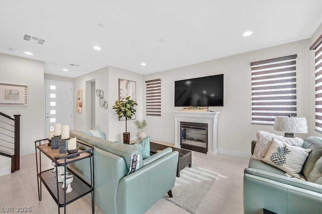 11313 Gravitation Dr - Photo 4 of 23