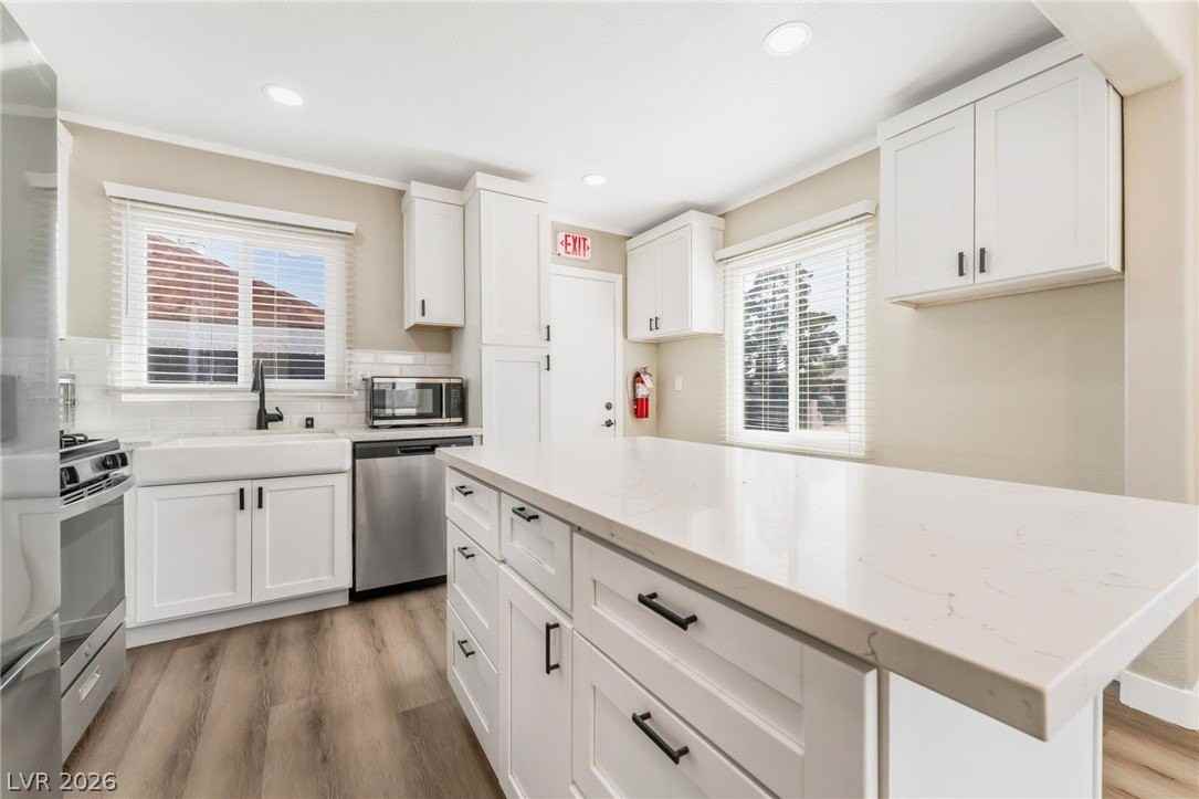 4218 Fulton Pl - Photo 7 of 18