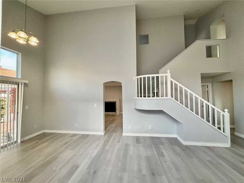 9704 Sierra Mesa Ave - Photo 7 of 26