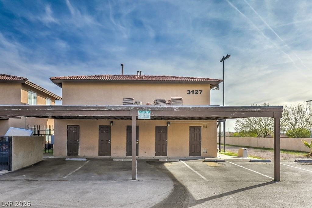 3131 N Walnut Rd #C - Photo 3 of 14