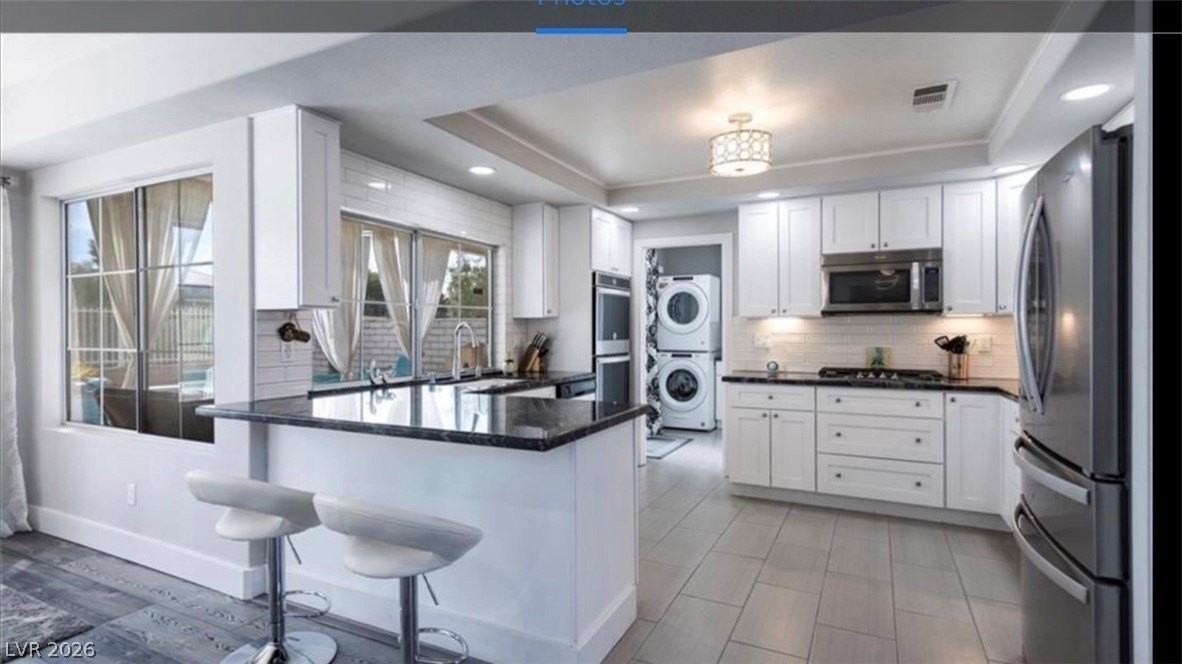 2429 Antler Point Dr - Photo 4 of 33