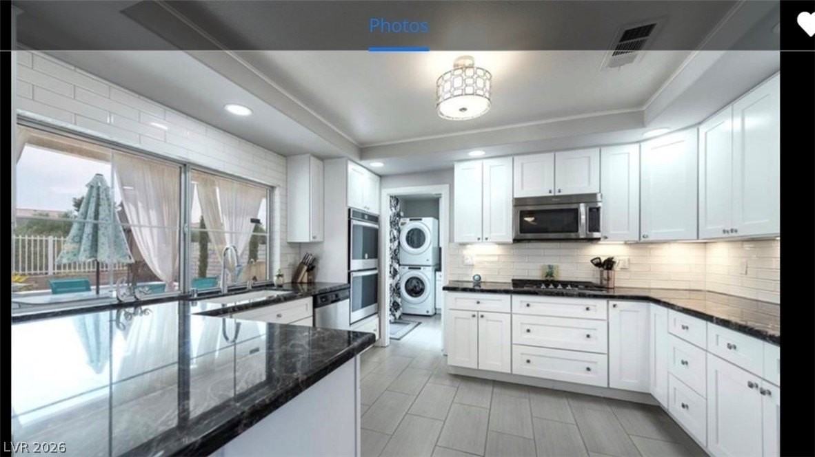 2429 Antler Point Dr - Photo 6 of 33