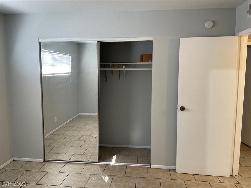 3380 Brussels St #4 - Photo 7 of 19