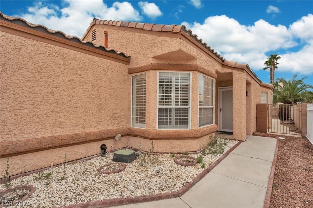 856 Brass Ring Rd - Photo 4 of 34