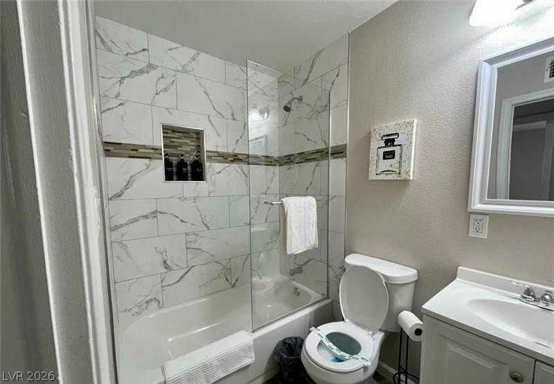 6401 Evergreen Ave - Photo 5 of 9