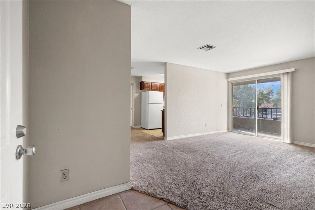 2606 S Durango Dr #222 - Photo 5 of 23