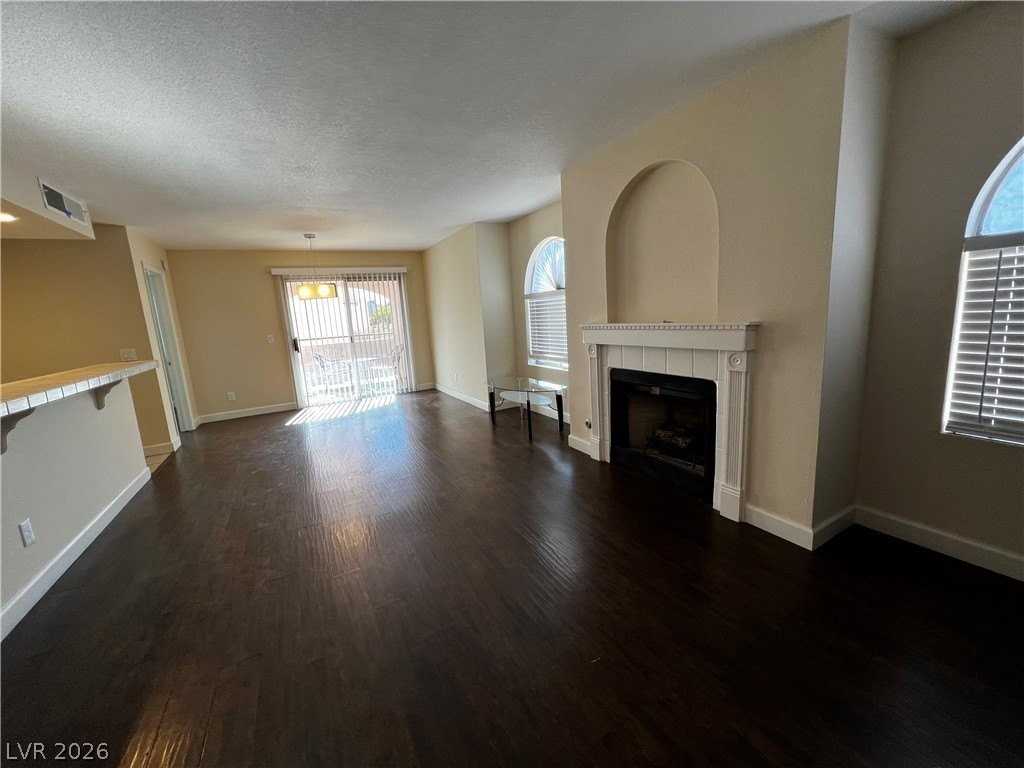 7570 W Flamingo Rd #151