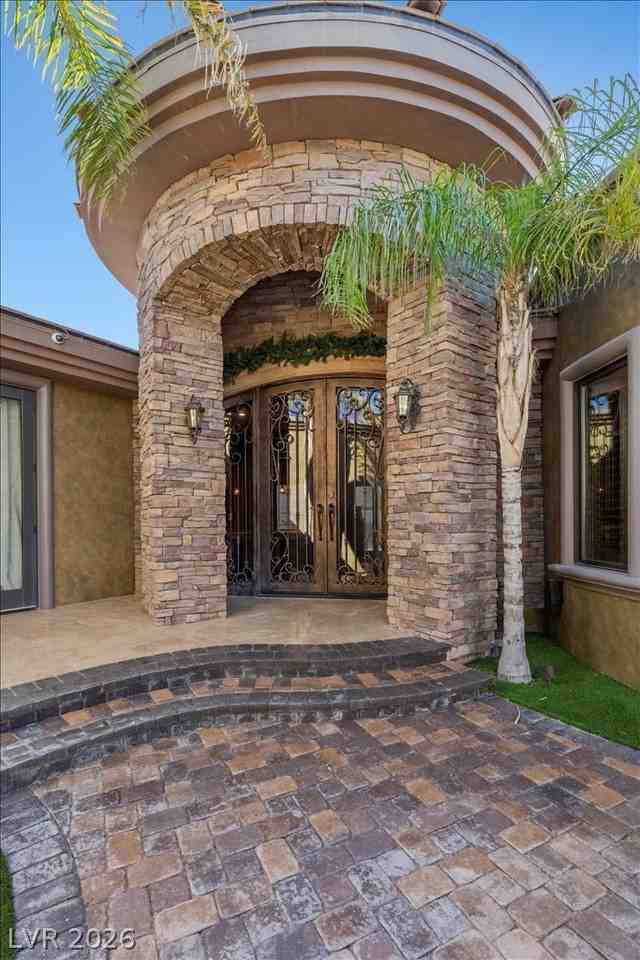 514 Mandalay Ct - Photo 7 of 50