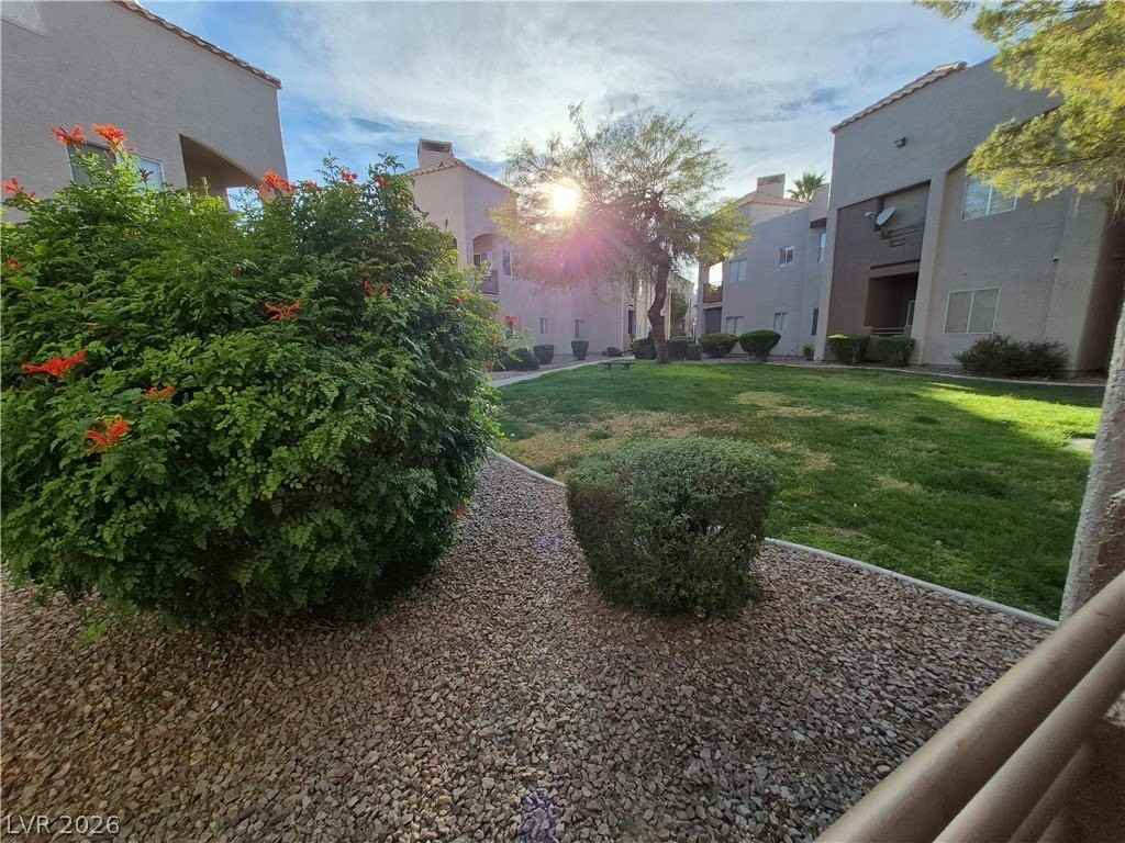 6885 Tamarus St #101 - Photo 3 of 25