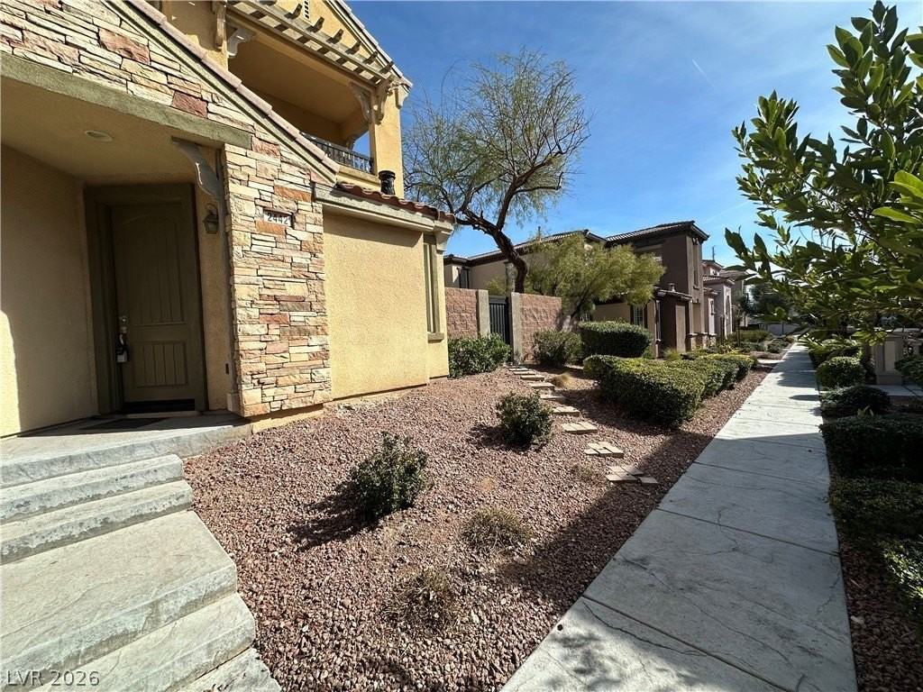 2442 Granada Bluff Ct - Photo 5 of 43