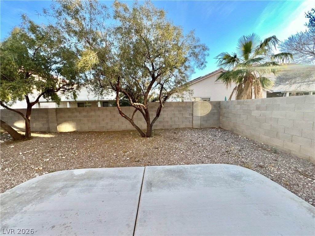 8613 Majestic Pine Ave - Photo 7 of 20