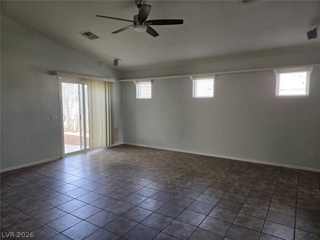 3253 Fossil Springs St - Photo 2 of 12