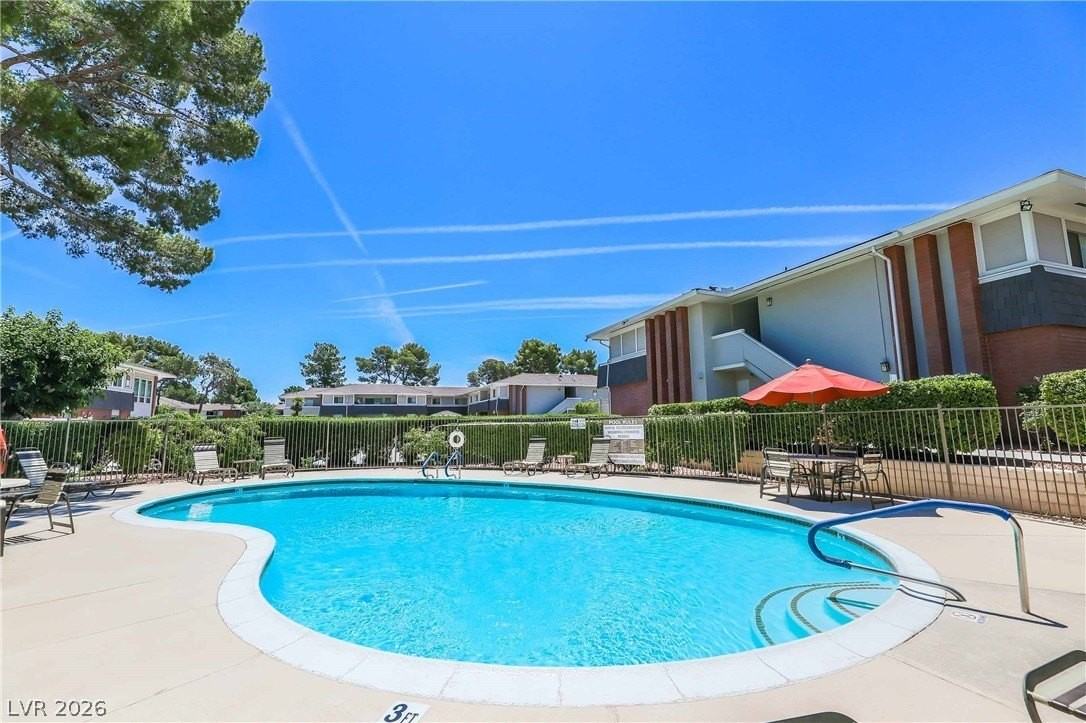 683 Oakmont Ave #3505 - Photo 5 of 35