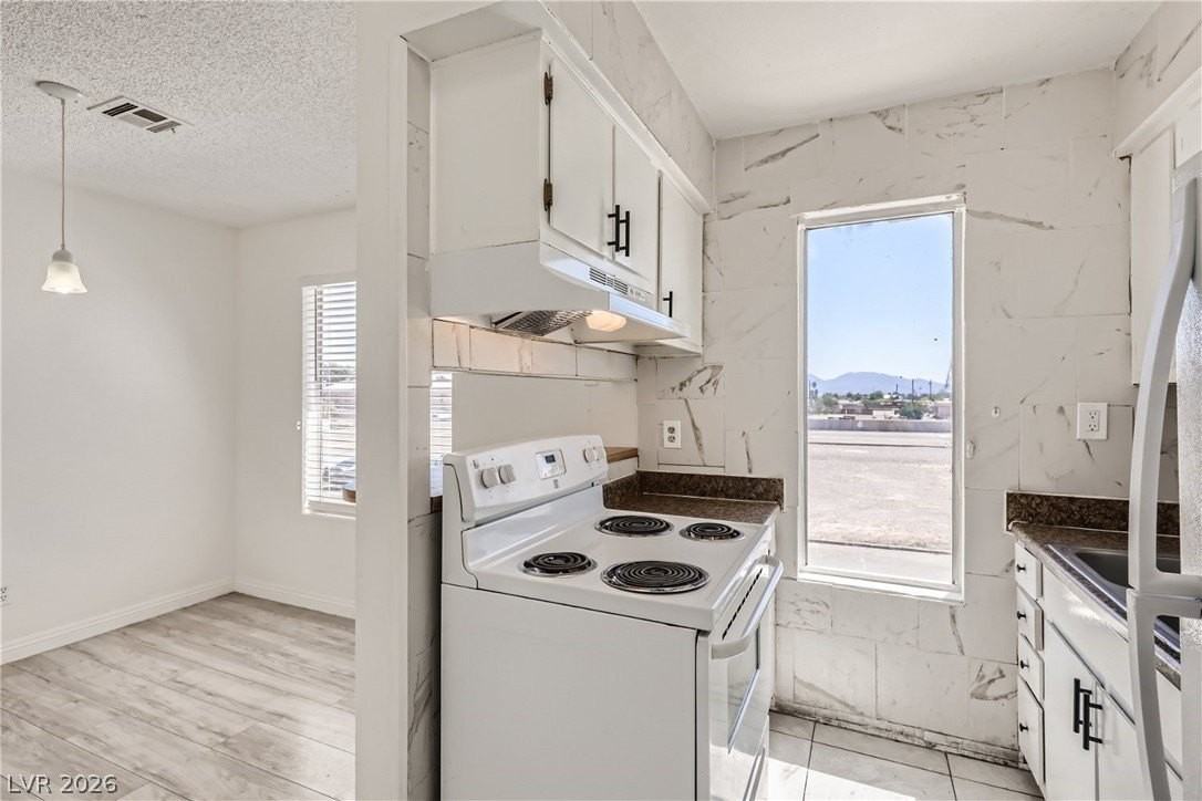 716 Pensacola Ln #3 - Photo 5 of 14