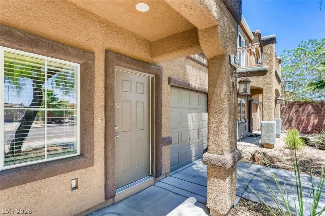 1735 Ferrell St - Photo 3 of 28