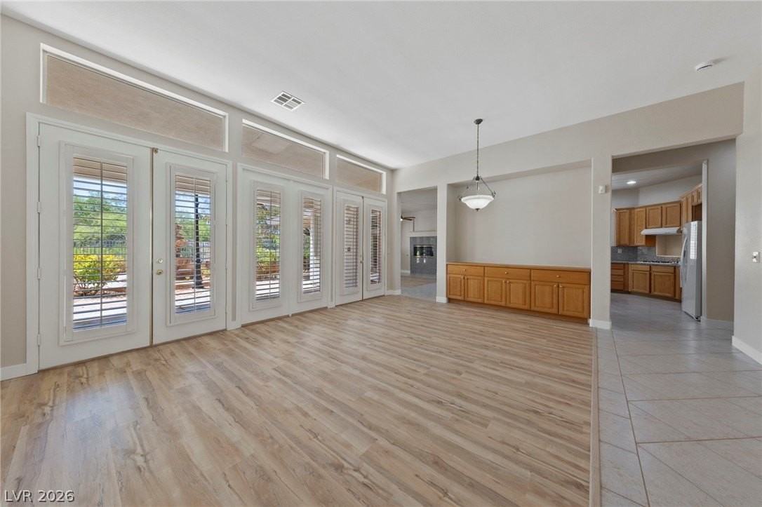 3001 Via Venezia - Photo 4 of 38