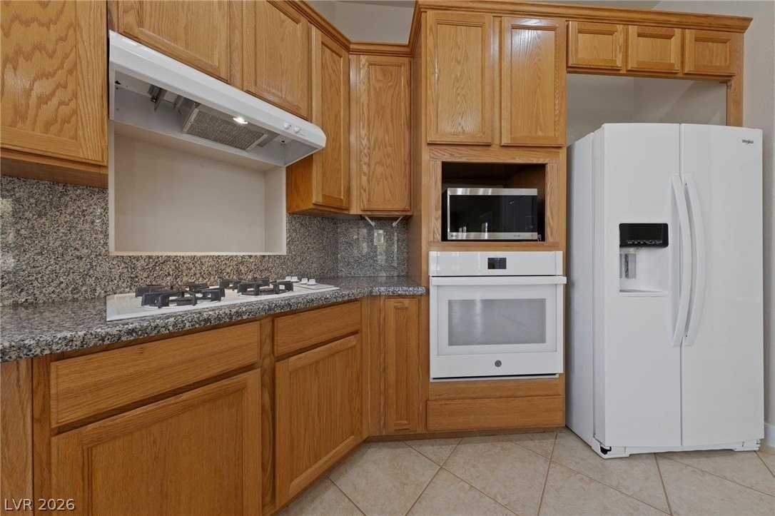 3001 Via Venezia - Photo 7 of 38