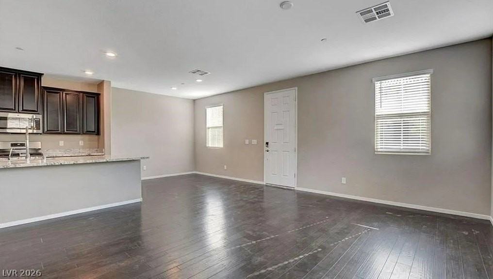 37 Alamere Falls Dr - Photo 3 of 36