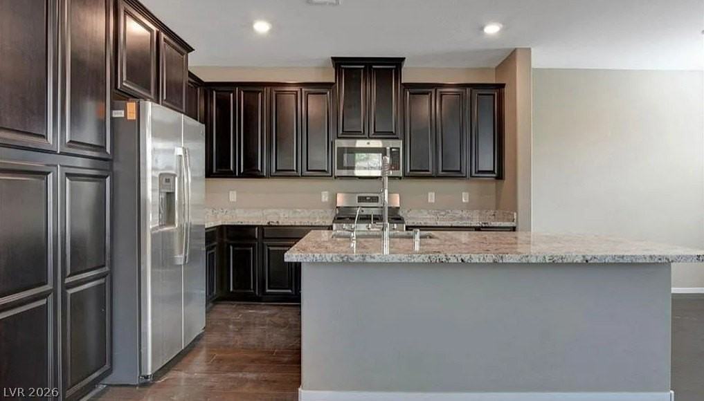 37 Alamere Falls Dr - Photo 7 of 36