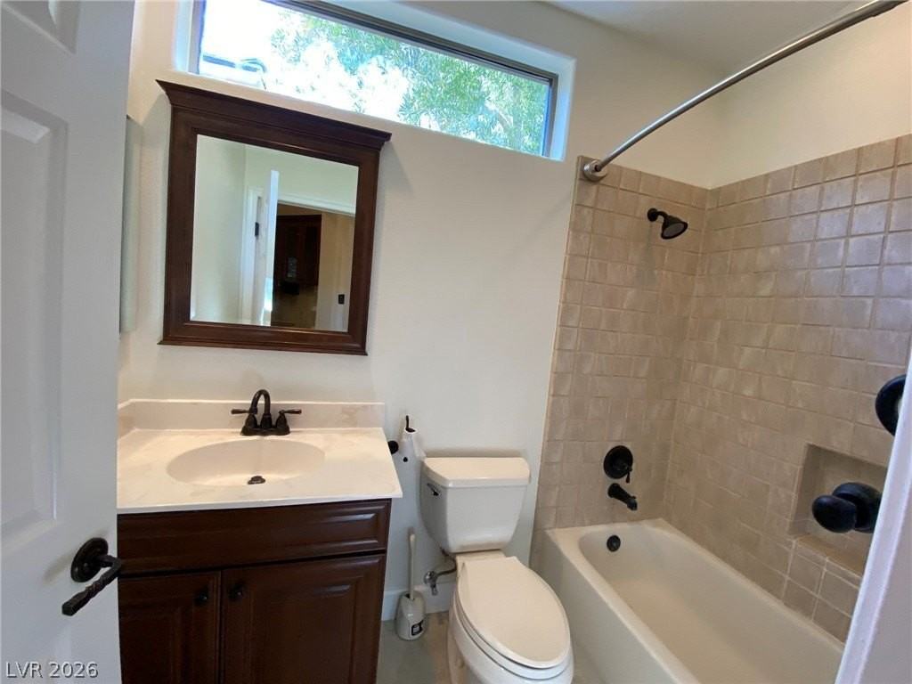 9 Kennesaw Rd - Photo 4 of 38