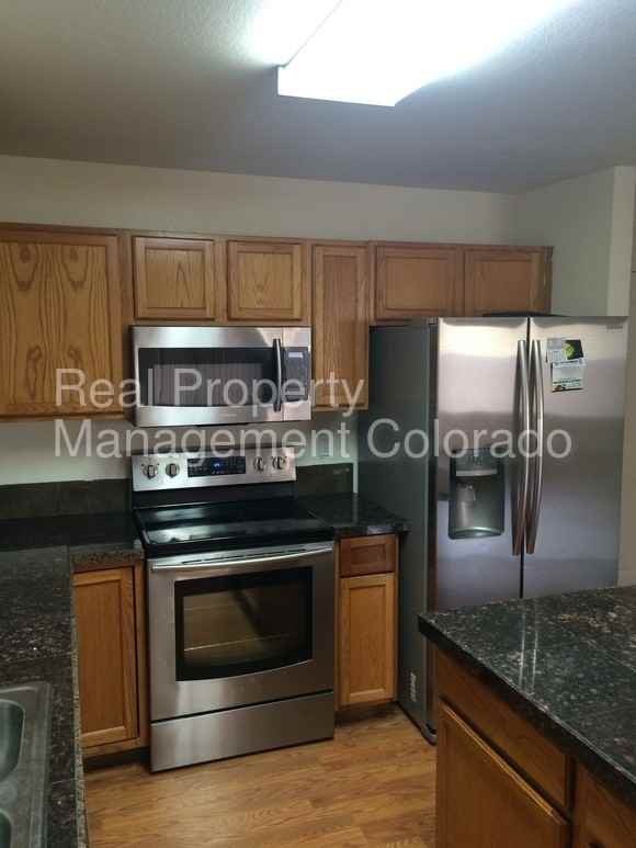 19007 E Carmel Dr - Photo 3 of 5