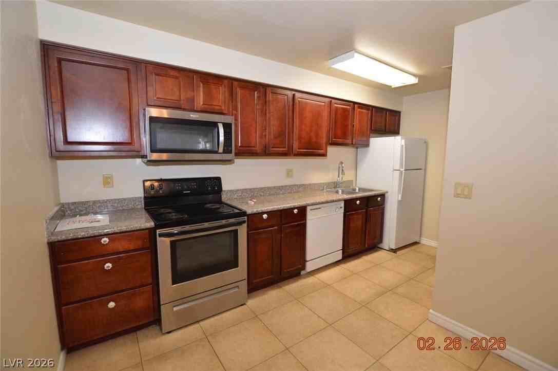 4340 Sandy River Dr #78 - Photo 5 of 17