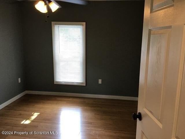 295 Dundaff Street unit: Upstairs - Photo 6 of 14