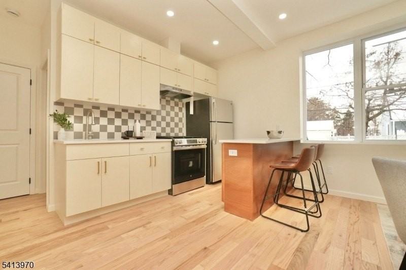 15 Palisade Ave Apt 1 #1