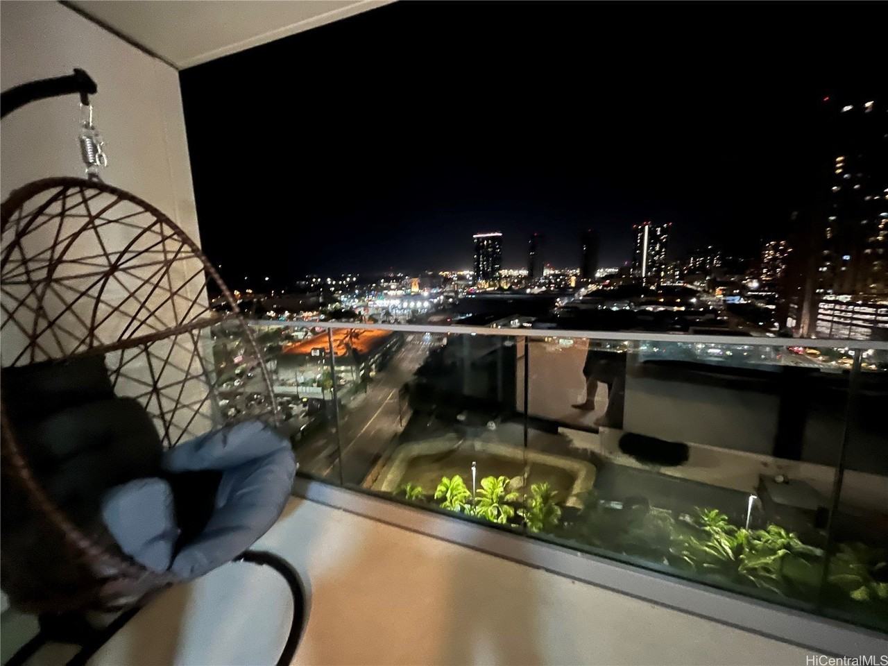 1000 Auahi St Apt 1305 #1305 - Photo 6 of 25