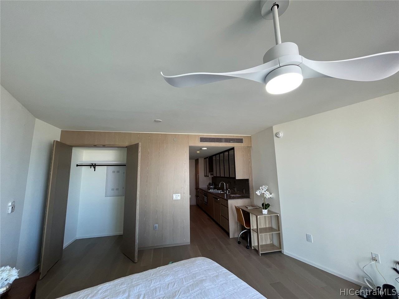 1000 Auahi St Apt 1305 #1305 - Photo 7 of 25