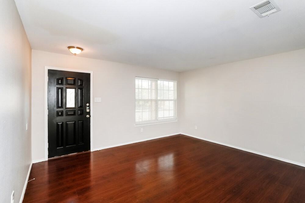 7718 Water Fowl Trl - Photo 4 of 17