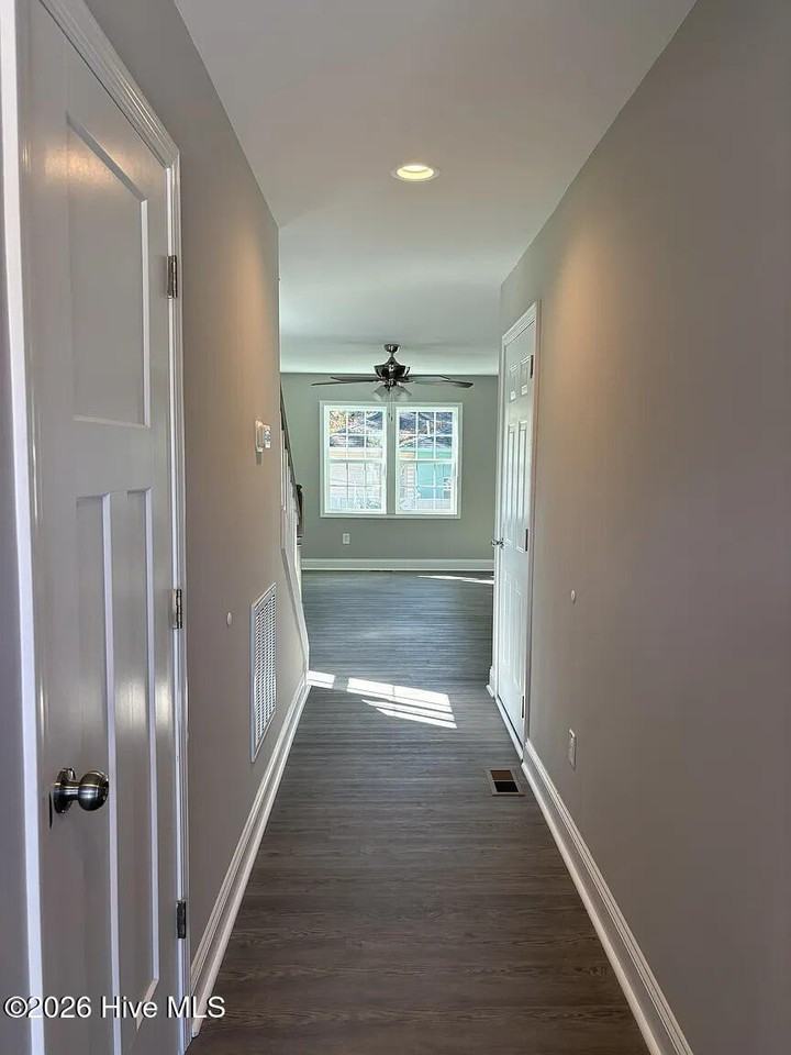 1120 W Massachusetts Ave - Photo 3 of 18