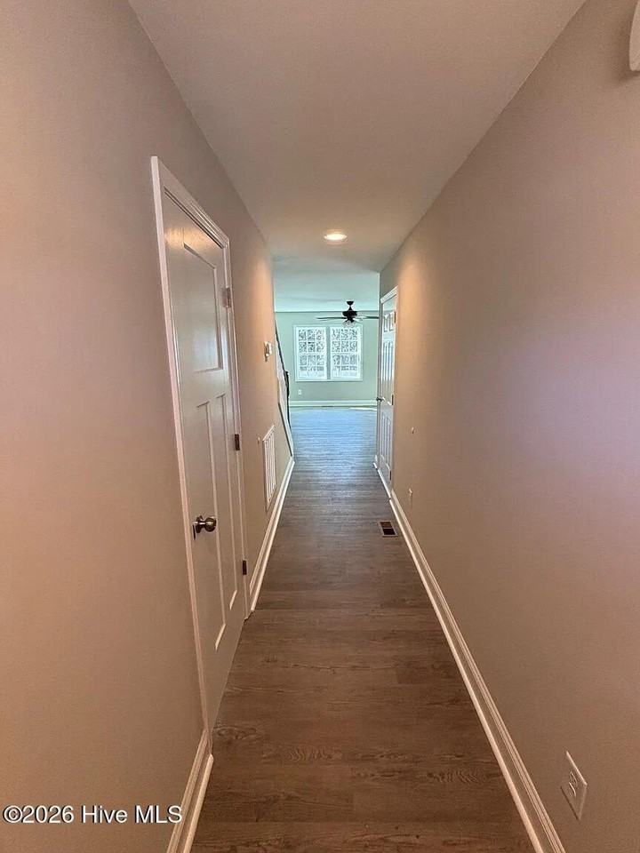 1120 W Massachusetts Ave - Photo 4 of 18