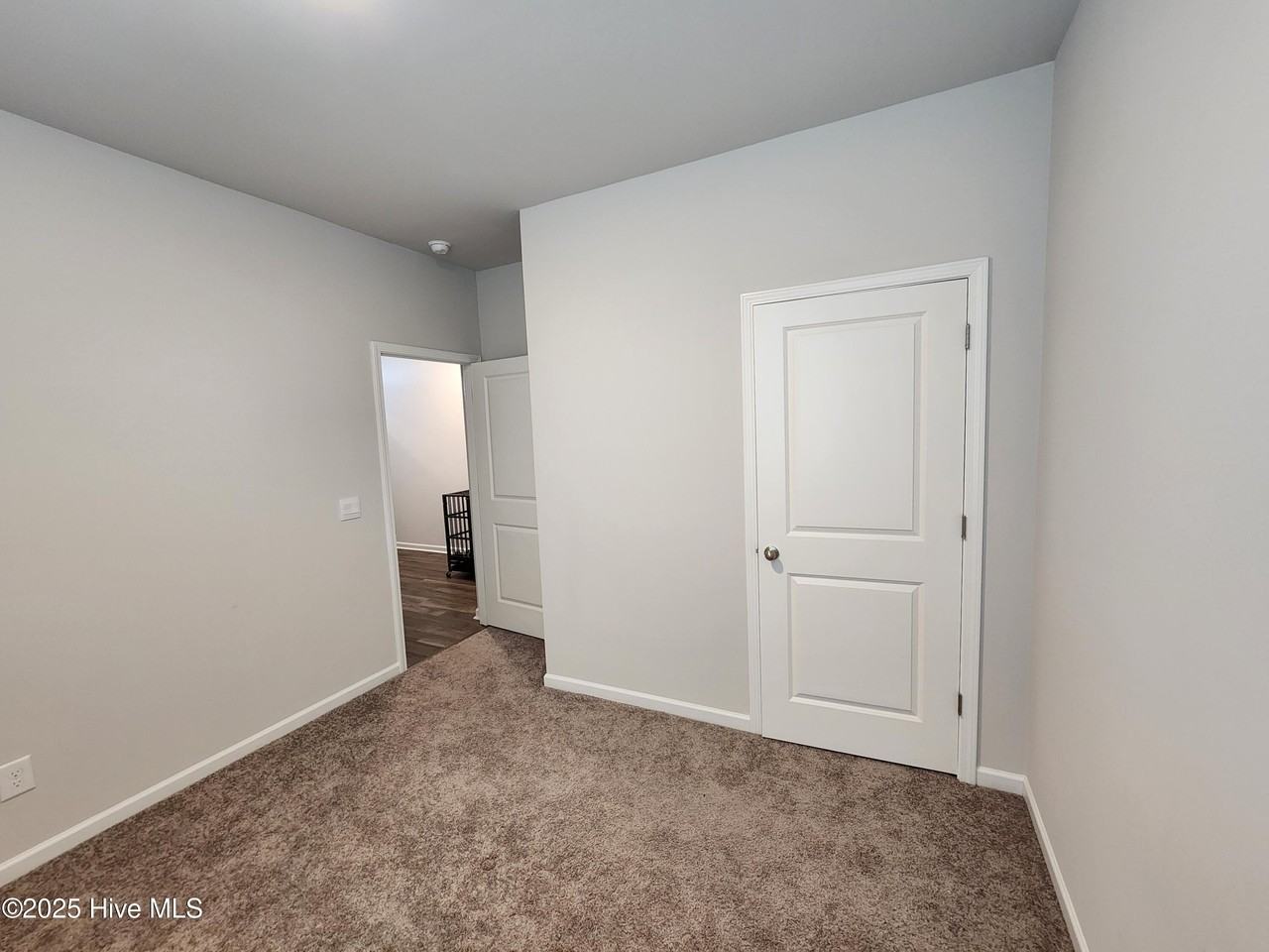 227 Jones Ridge Ln - Photo 6 of 24