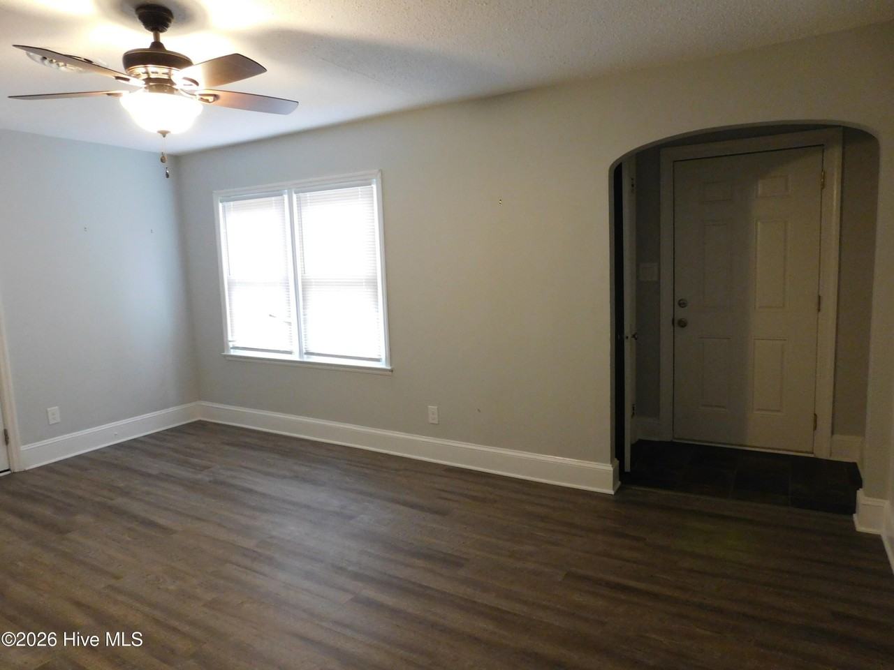 418 Church Rd - Photo 3 of 19