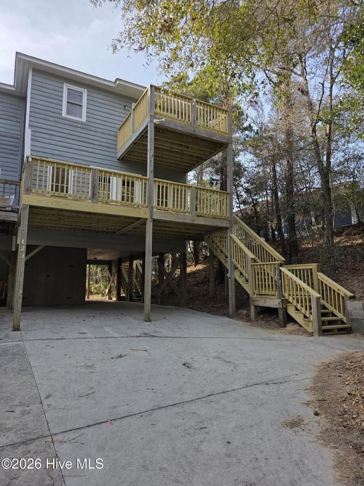 123 Jackson Ave Unit B #B - Photo 2 of 22