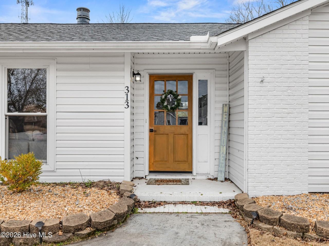 313 Branchwood Ct - Photo 7 of 50