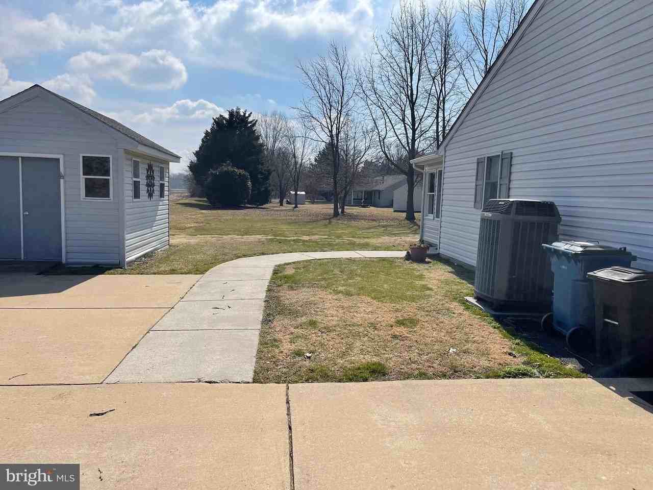 7500 Main St - Photo 3 of 19